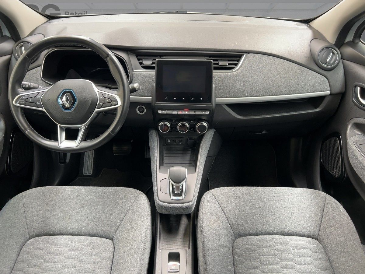 Renault ZOE EXPERIENCE R135 50kWh - Samsaru's Car Outlet
