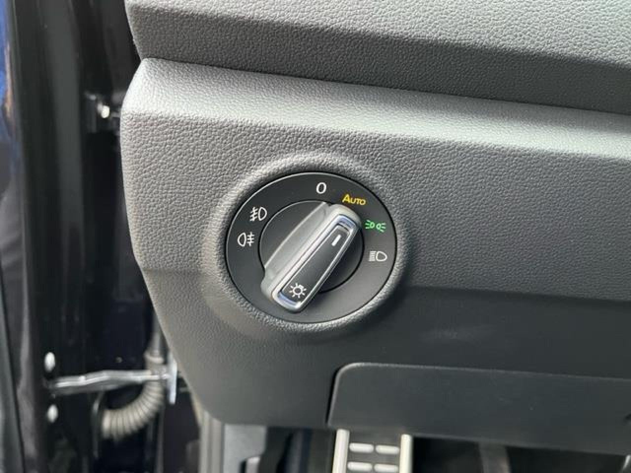 Volkswagen T-Roc Active 1.5 TSI - Samsaru's Car Outlet