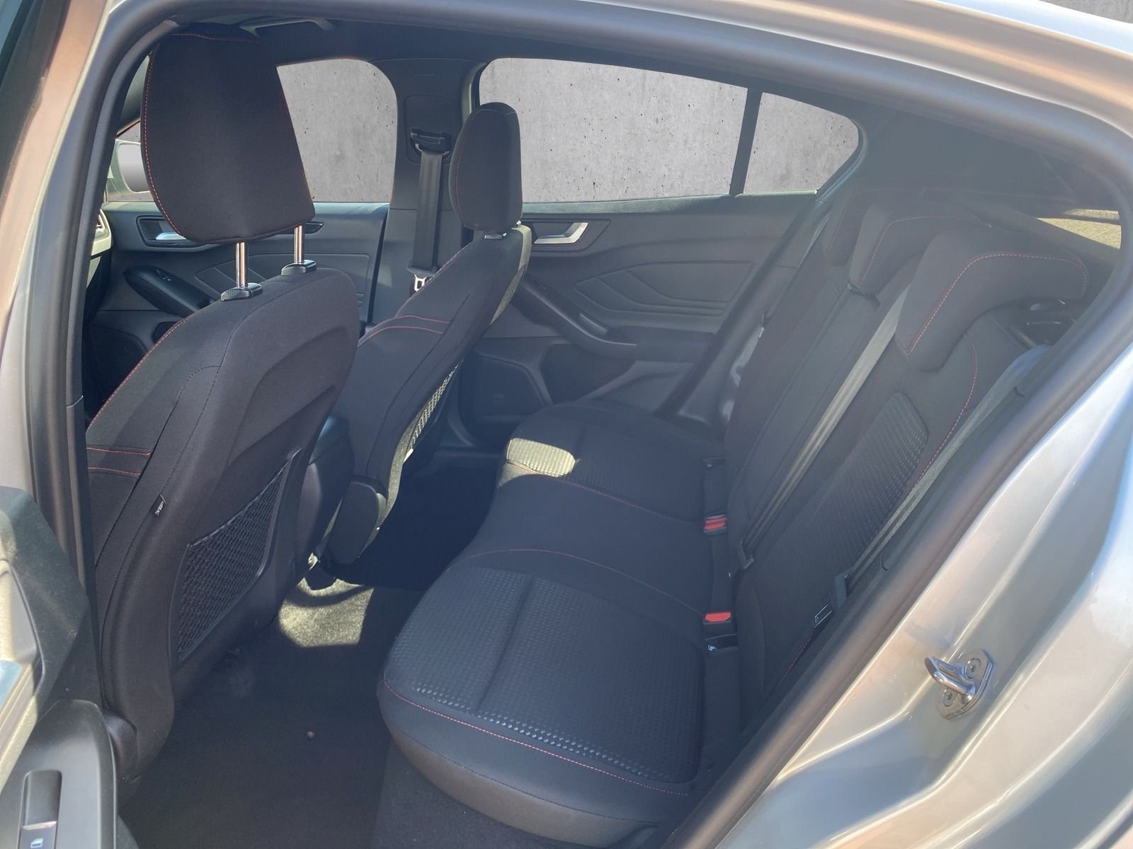 Ford Focus 1.0 EB ST-Line X *MATRIX LED*iACC*NAVI*RFK