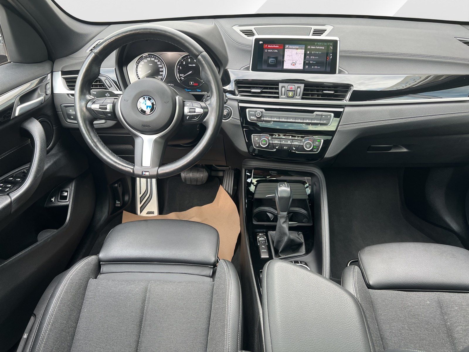 BMW X1 xDrive25e - Samsaru's Car Outlet