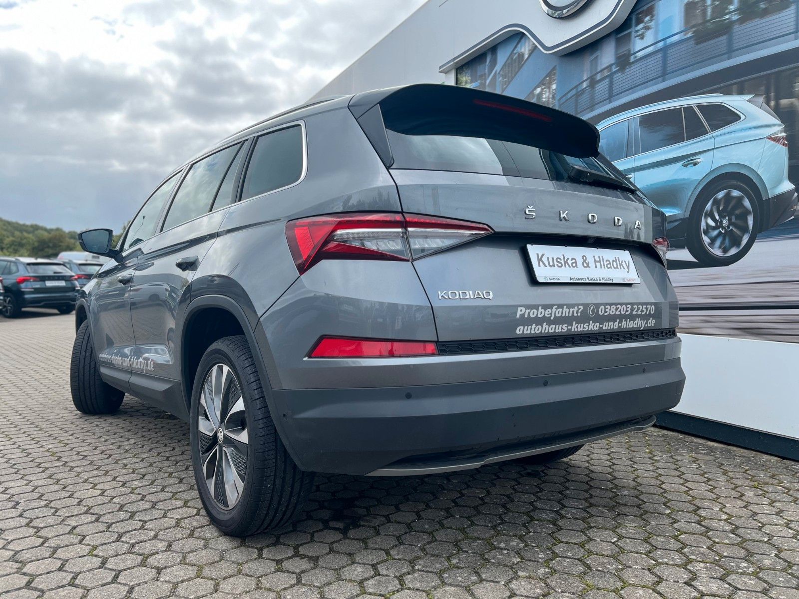 Skoda Kodiaq Tour 2.0 TDI DSG - Samsaru's Car Outlet