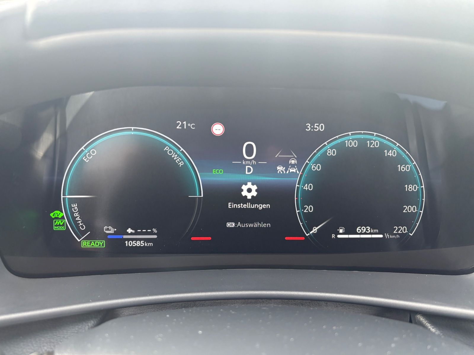 Toyota C-HR Plug-In Team-D **TECHNIKPAKET**