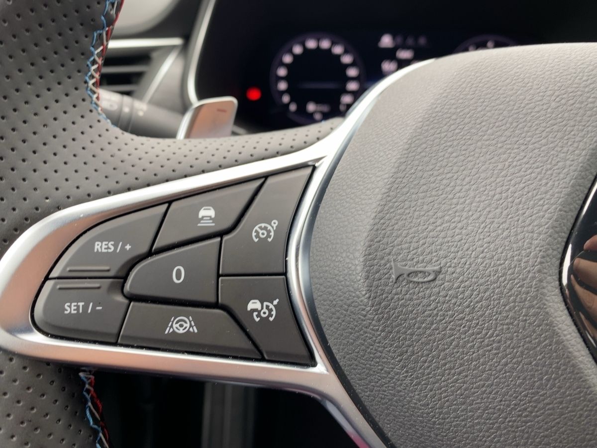 Renault Arkana 1.3 TCe 160 Mild-Hybrid - Samsaru's Car Outlet