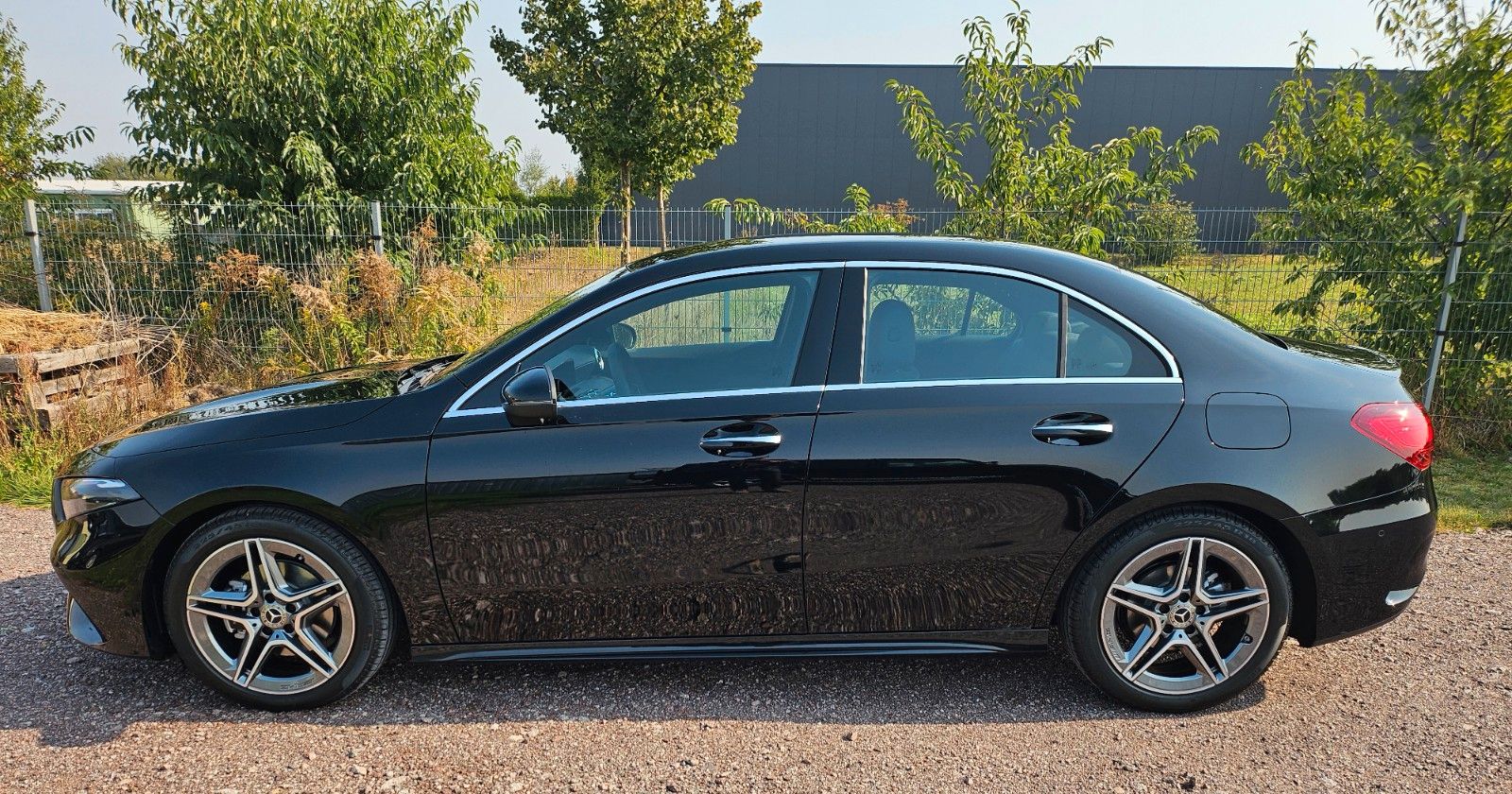 Mercedes-Benz A 180 AMG - Samsaru's Car Outlet