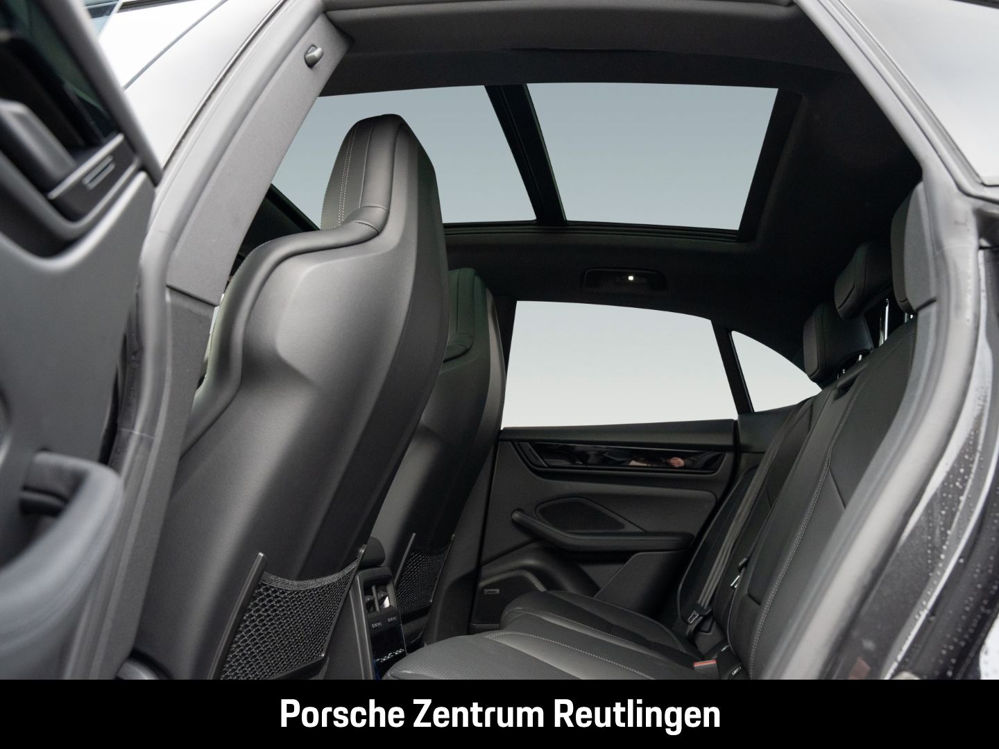 Porsche Macan 4S Surround-View InnoDrive LED-Matrix