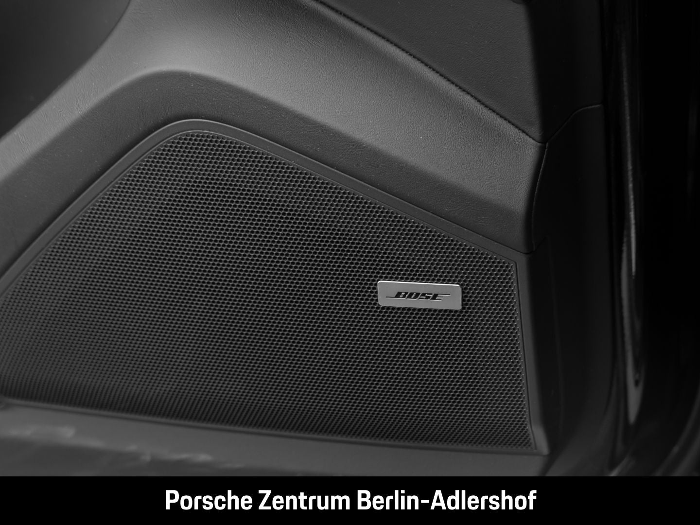 Porsche Cayenne E-Hybrid BOSE Rückfahrkamera Panorama