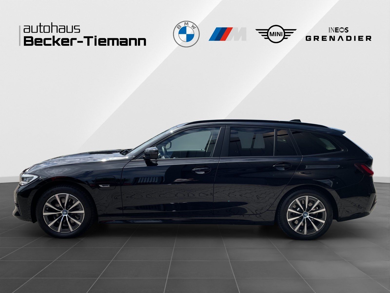 BMW 320e xDrive Touring - Samsaru's Car Outlet