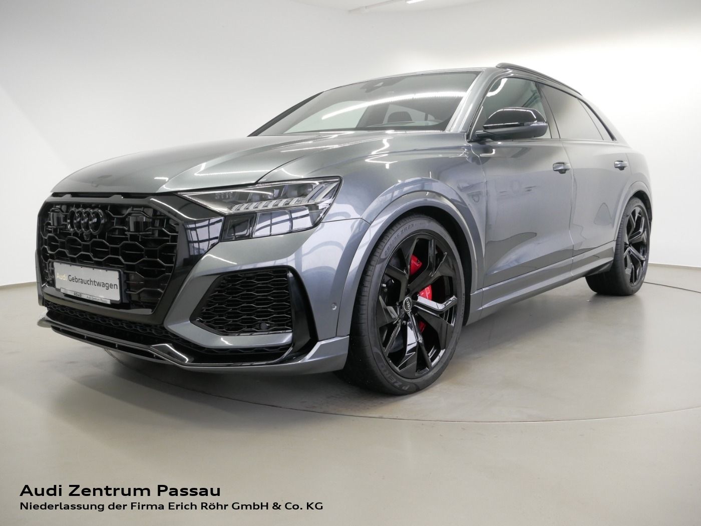 Audi RSQ8 tiptr. KERAMIK MATRIX AHK HEAD-UP Stdhzg.