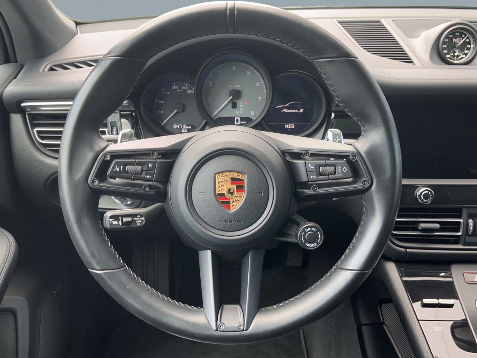 Porsche Macan S - Samsaru's Car Outlet