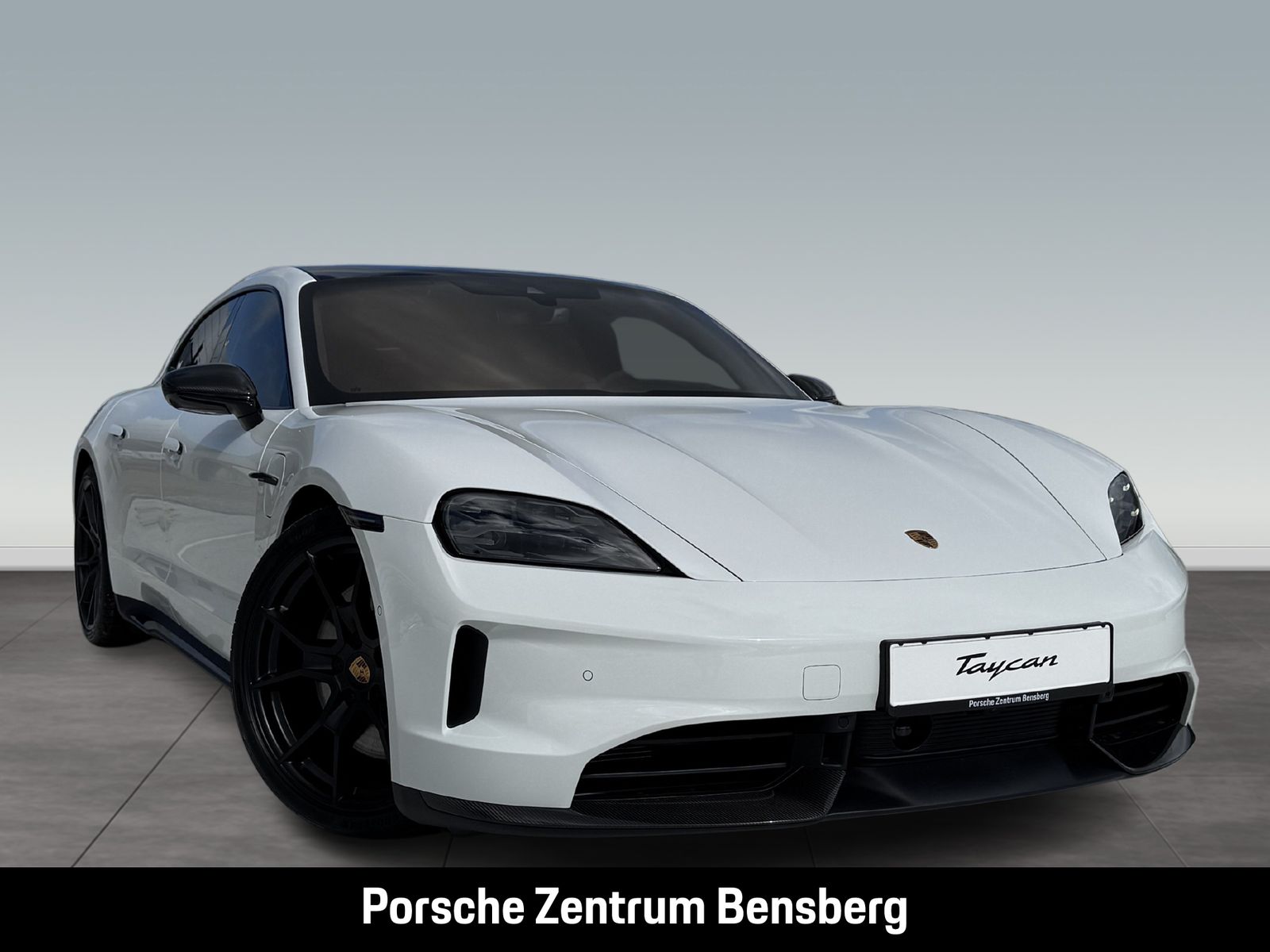 Porsche Taycan GTS Sport Turismo