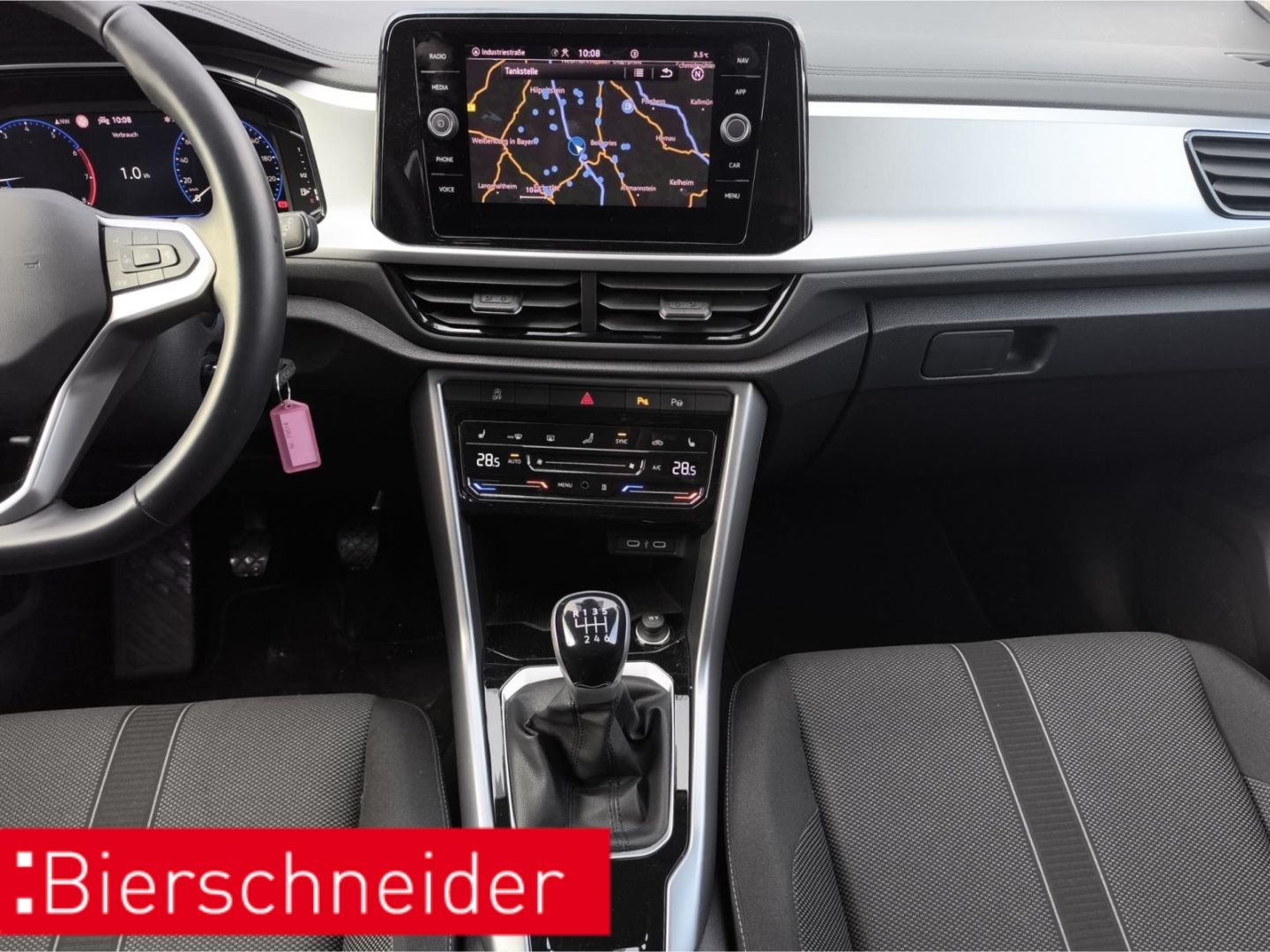 Volkswagen T-Roc 1.0 TSI - Samsaru's Car Outlet