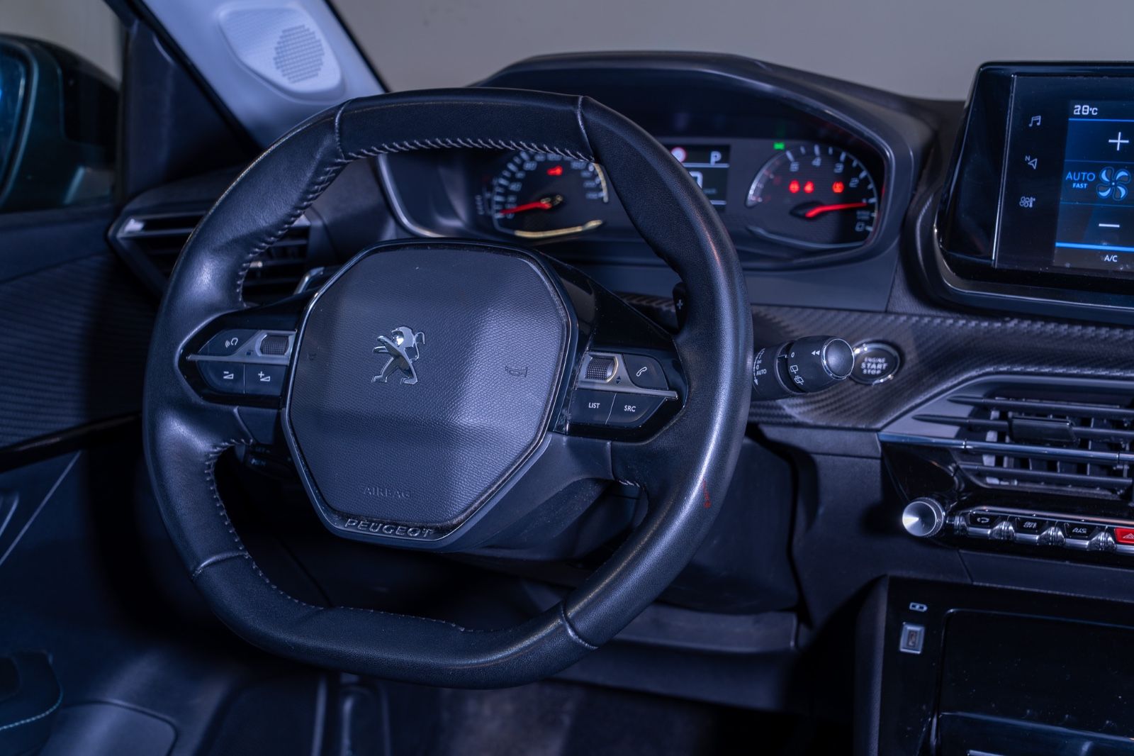Peugeot 208 Allure - Samsaru's Car Outlet