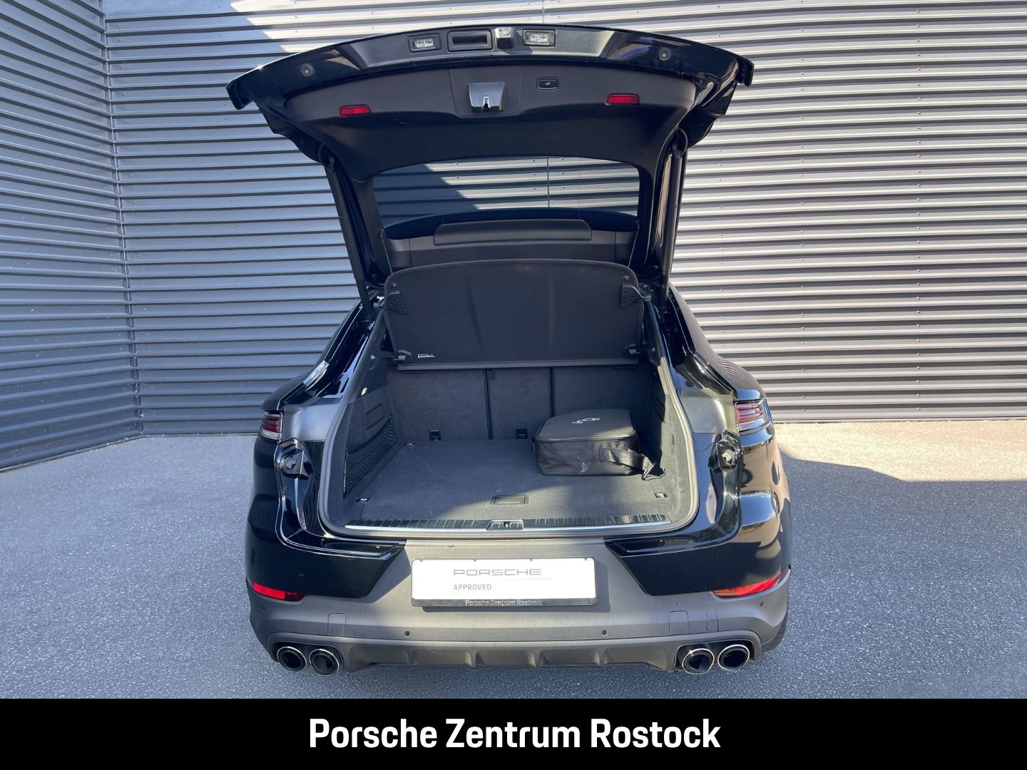 Porsche Cayenne E-Hybrid Coupe BOSE Panorama InnoDrive