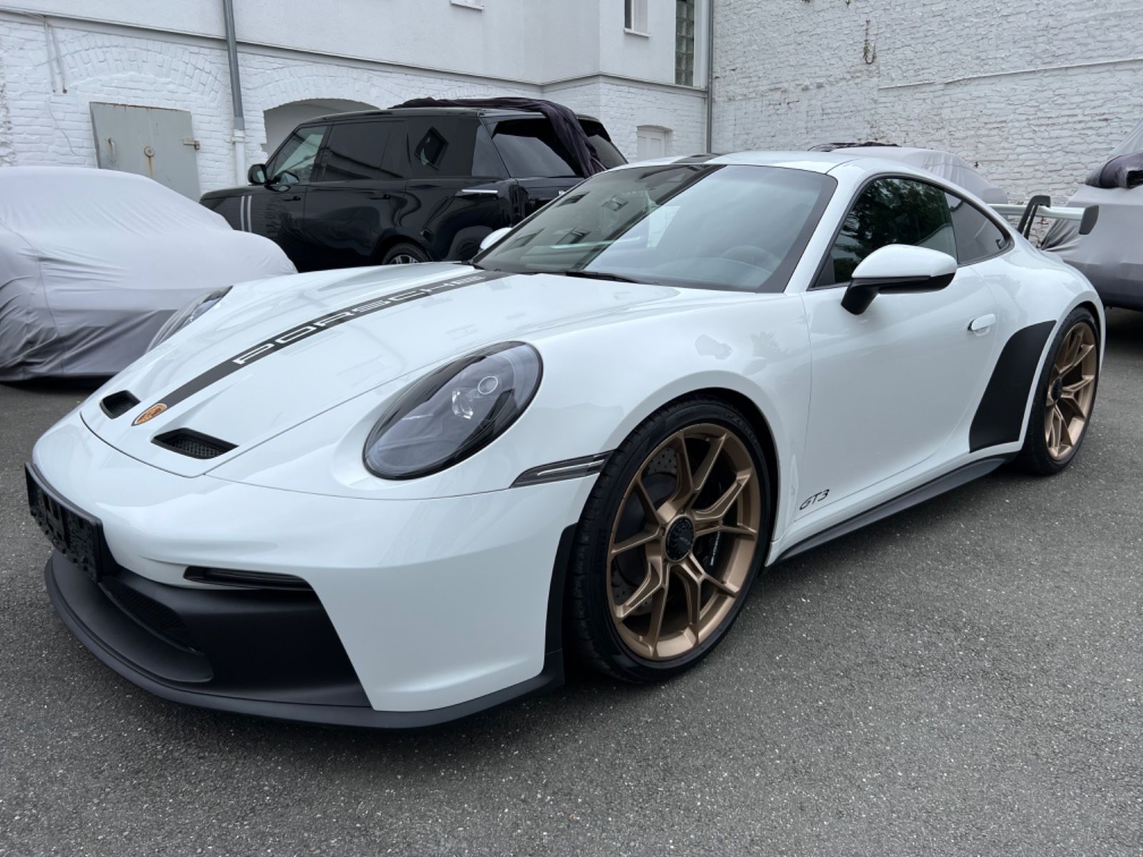 Porsche 911 GT3 - Samsaru's Car Outlet