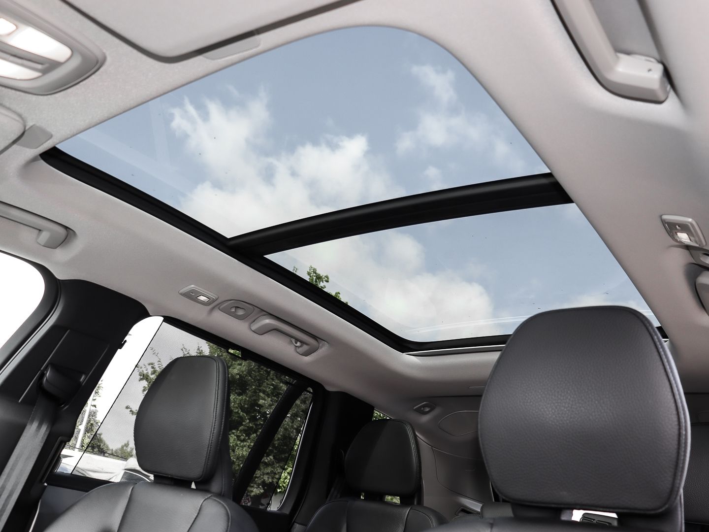 Volvo XC90 Plus Bright AWD B5 Diesel EU6d 7-Sitzer AD