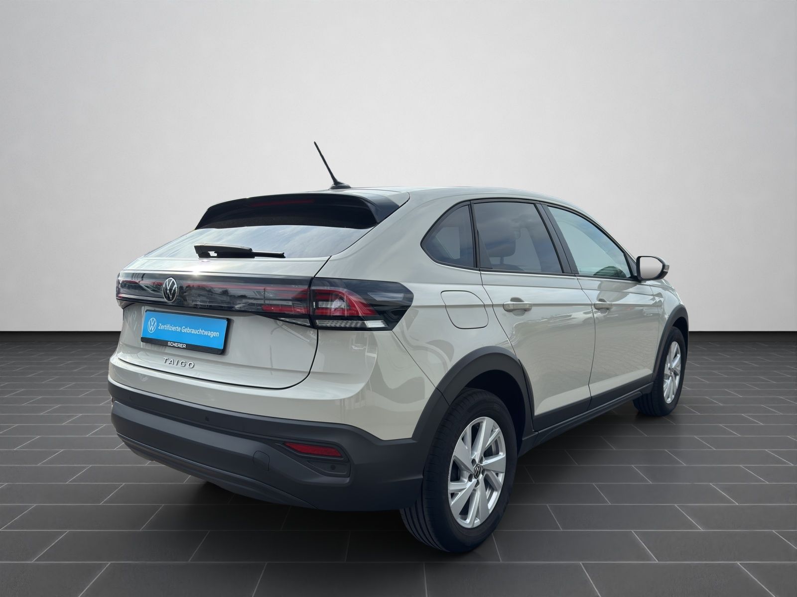Volkswagen Taigo 1.0 TSI - Samsaru's Car Outlet