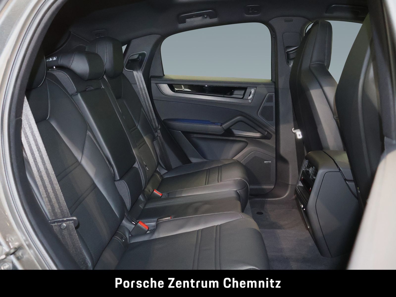 Porsche Cayenne E-Hybrid Coupé Black Edition!;Head-Up;In