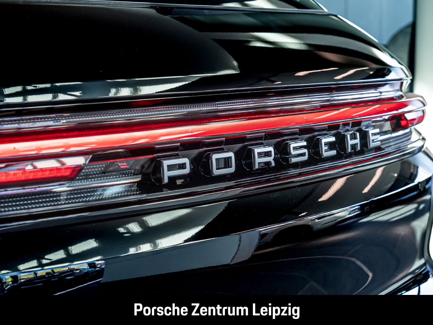 Porsche Cayenne HD-Matrix SportDesign Massage AHK HeadUp