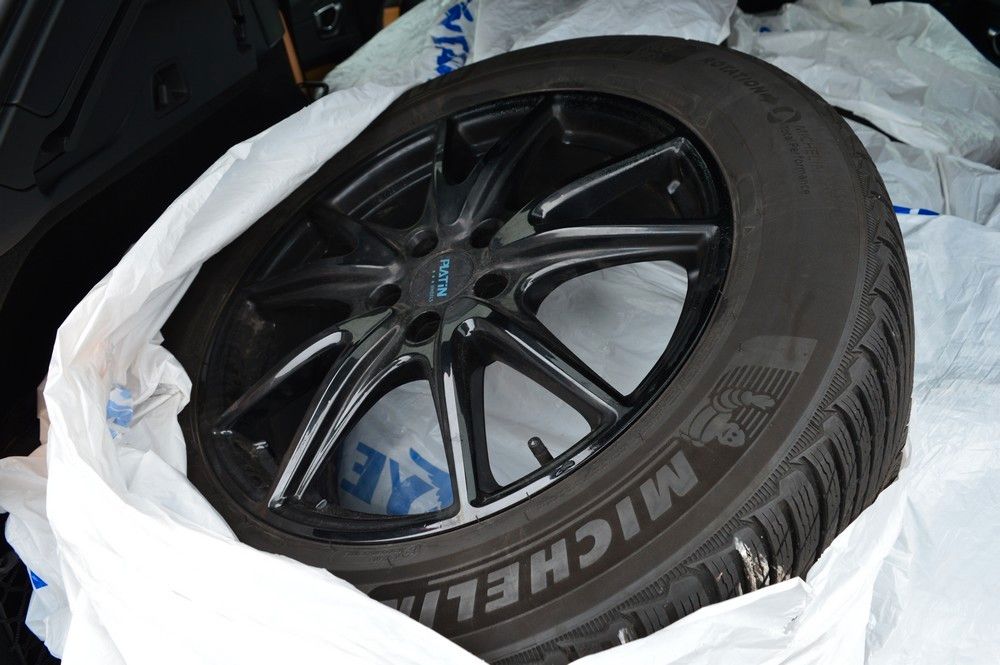 Volvo XC60 B4 D AWD Plus Dark Auto *Nappa Amber+AHK+WR