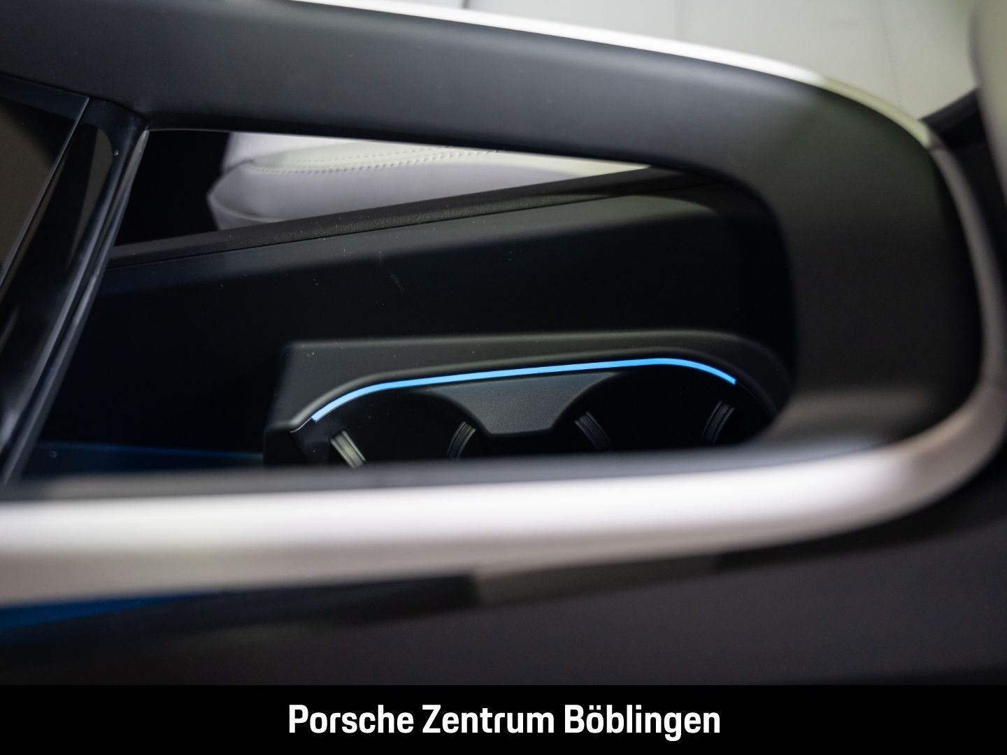Porsche Macan 4S Hinterachslenkung InnoDrive Head-Up