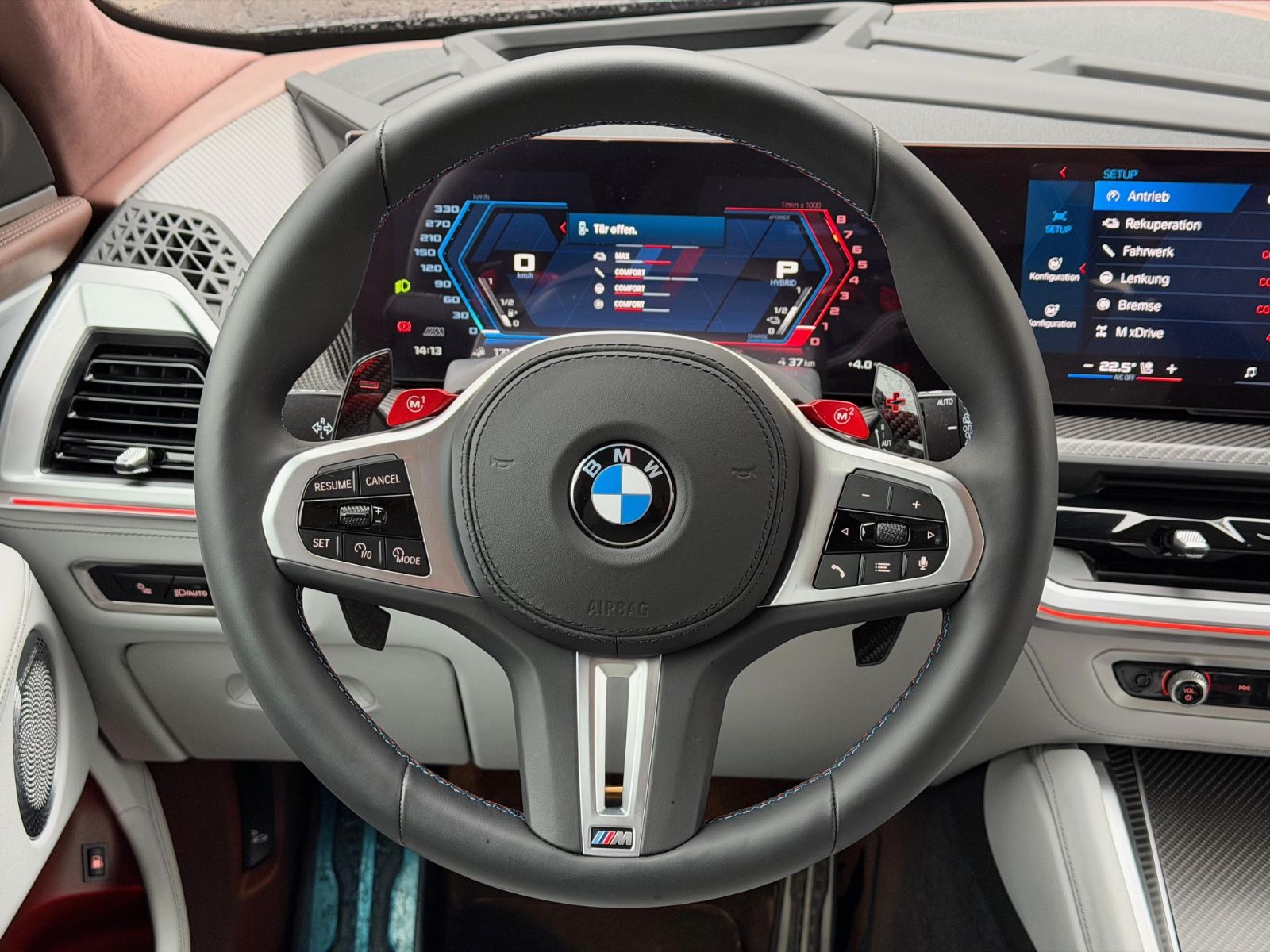 BMW XM 50e MASSAGE.SOFTCL.B&W.DR.ASS.PRO.AHK.360°