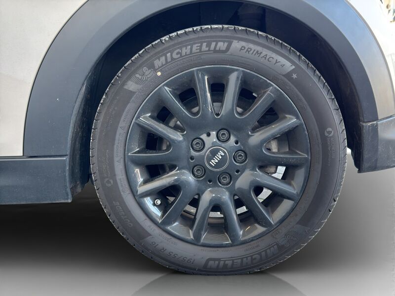 MINI Cooper Cabrio - Samsaru's Car Outlet
