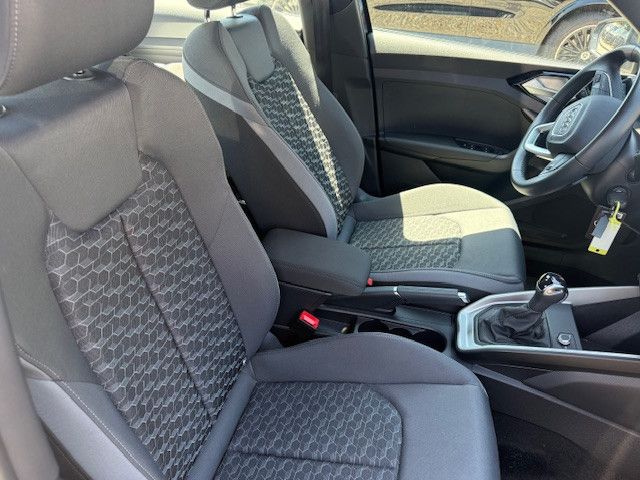 Audi A1 35 TFSI S tronic Sportback LED Navi Virtual