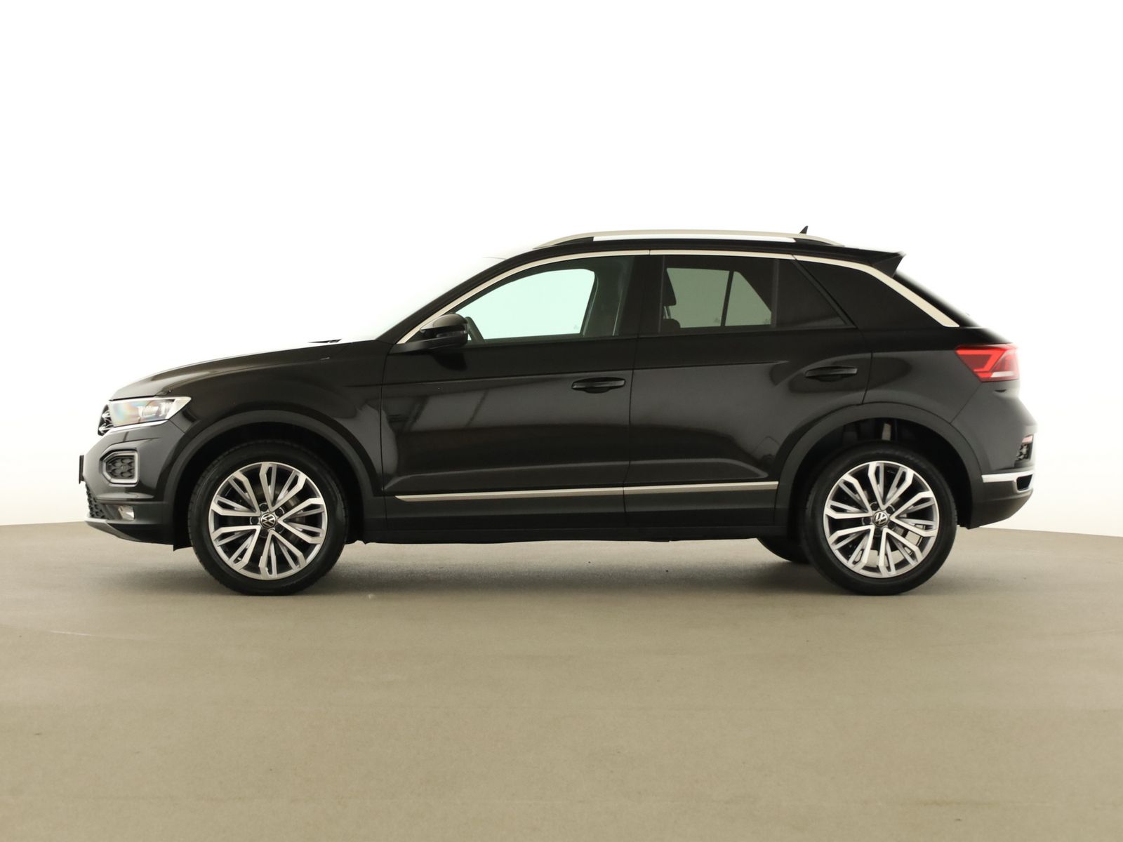 Volkswagen T-Roc 2.0 TDI Sport+4MOTION - Samsaru's Car Outlet