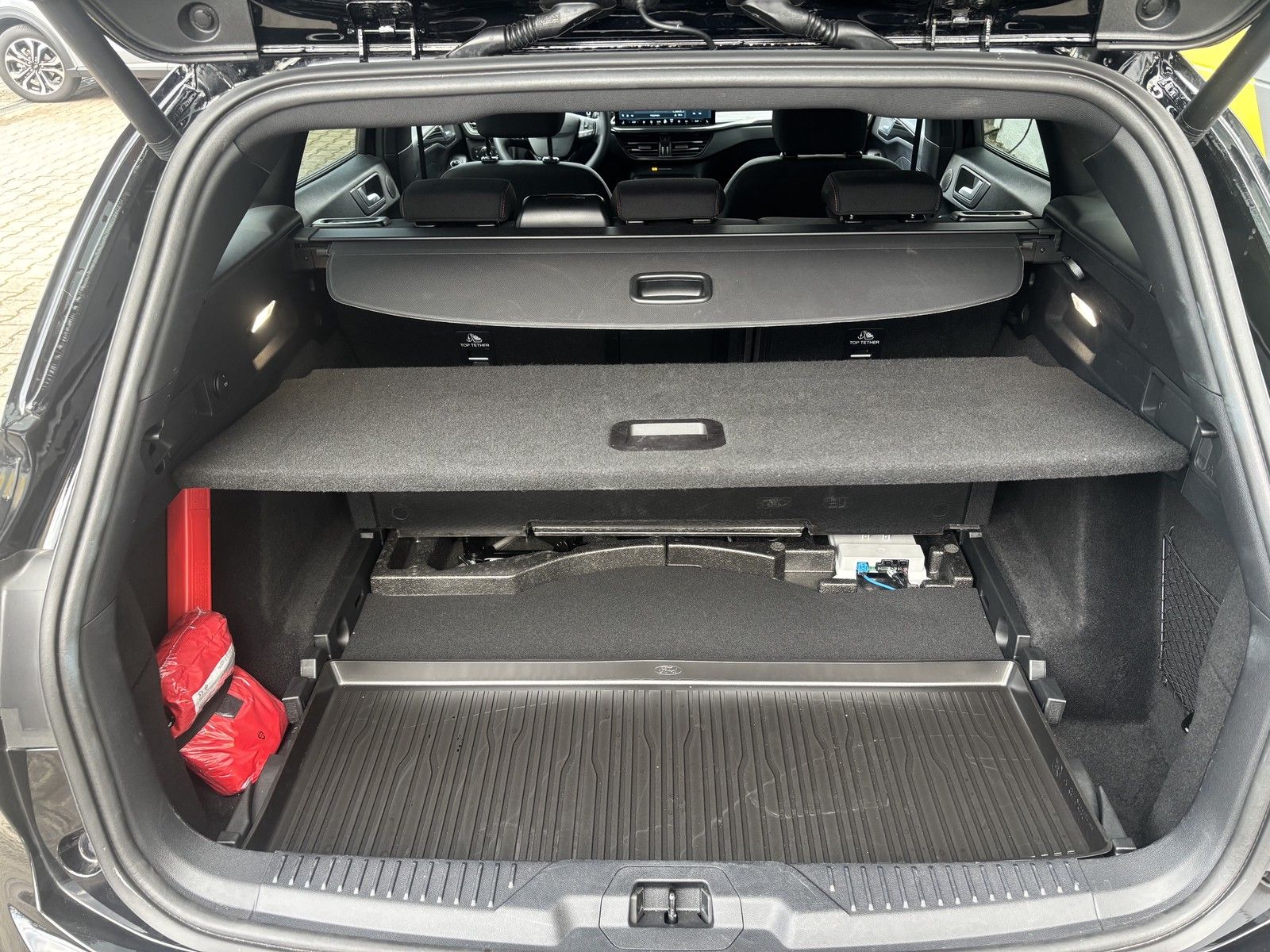 Ford Focus Turnier ST-Line X, ACC, LED; B&O, Apple Ca