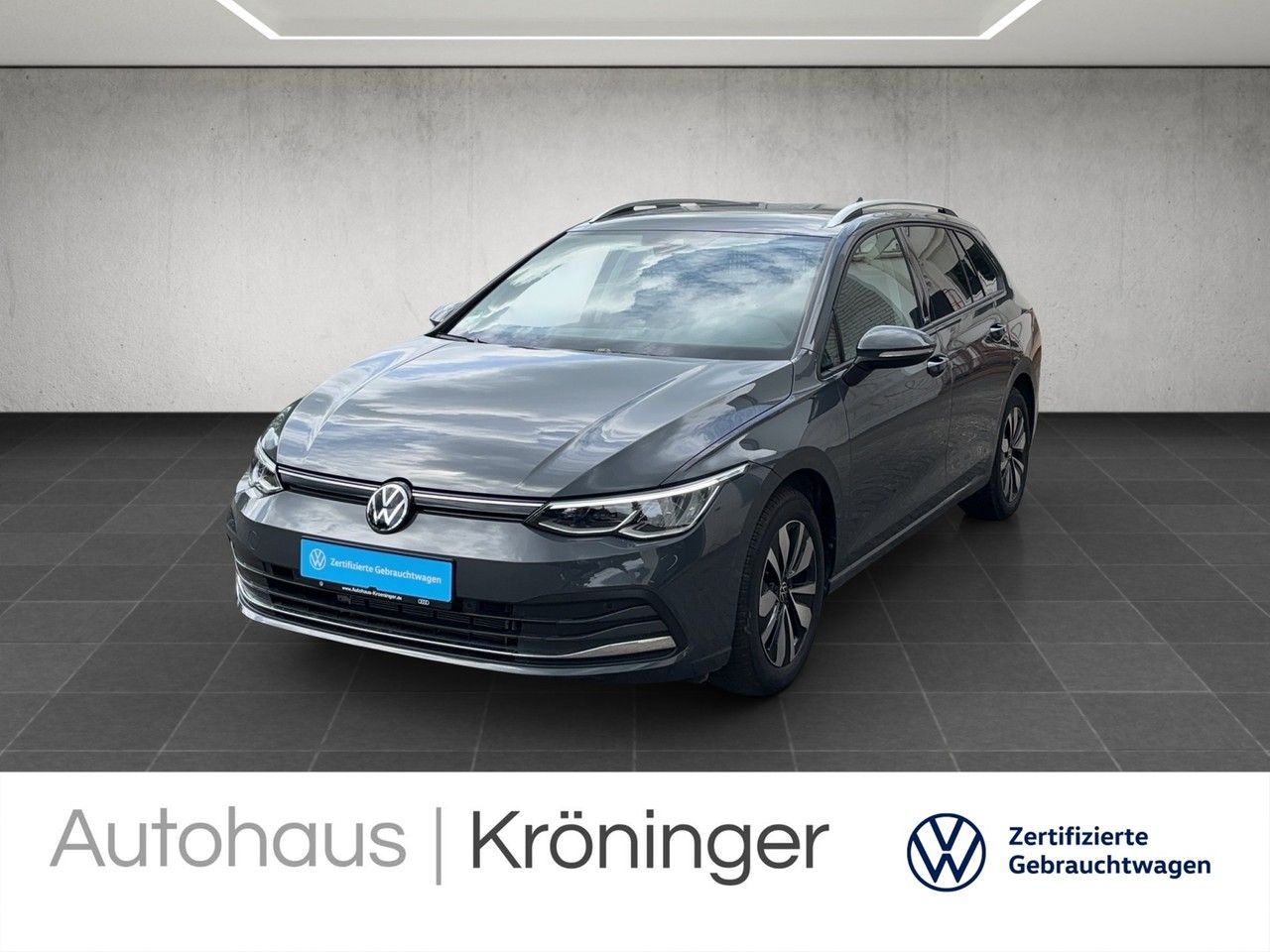 Volkswagen Golf VIII Variant MOVE 1.5 eTSI DSG - Samsaru's Car Outlet