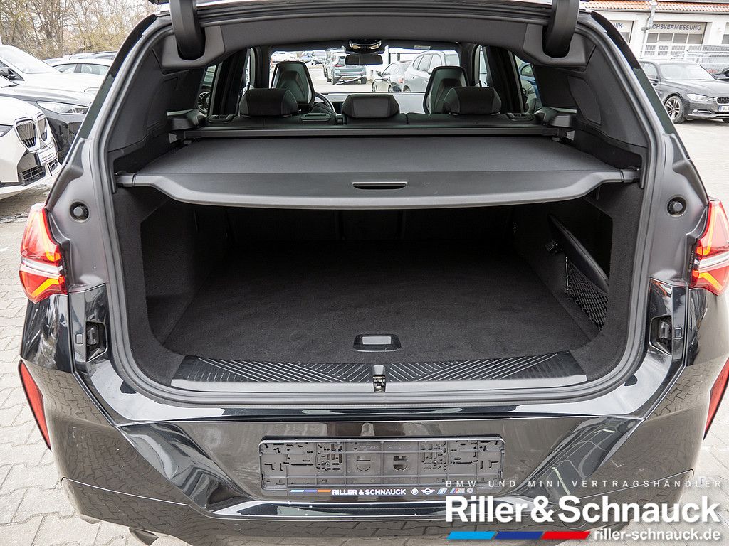 BMW X3 20i xDrive M-Sport NAVI AHK ACC LED PANO 360°