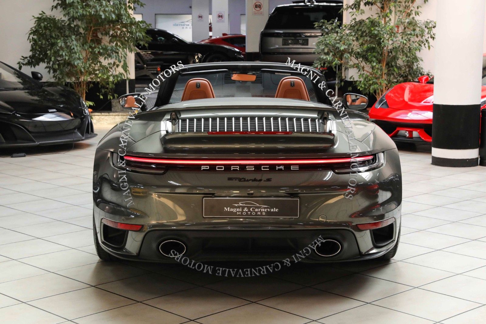 Porsche 992 Turbo S Cabriolet - Heritage - Lift - VAT