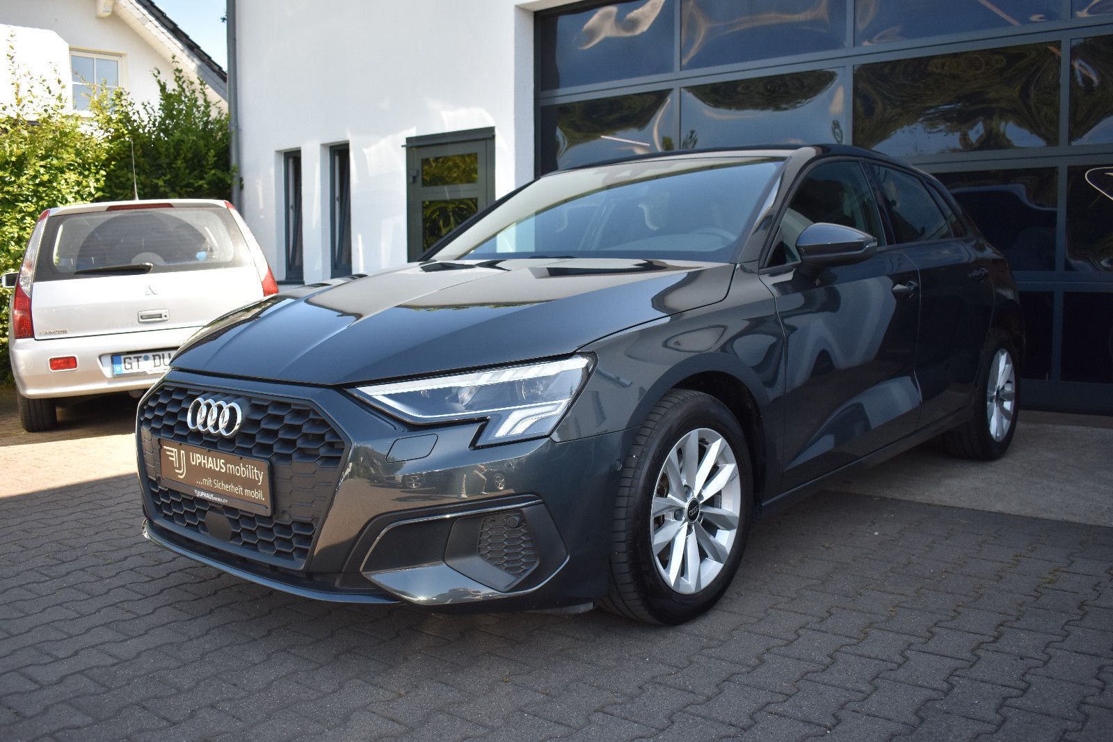Audi A3 Sportback 30 TFSI S-Tronic - Samsaru's Car Outlet
