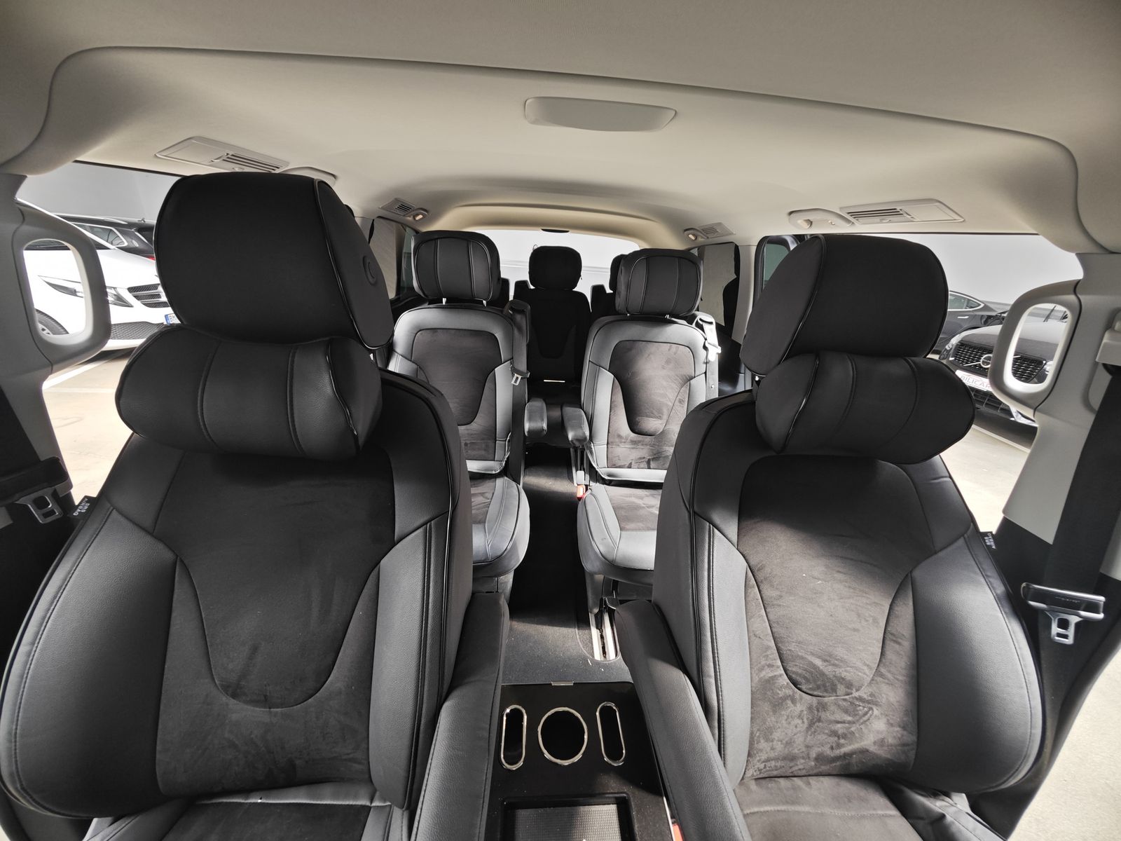 Mercedes-Benz V 250 Avantgarde - Samsaru's Car Outlet
