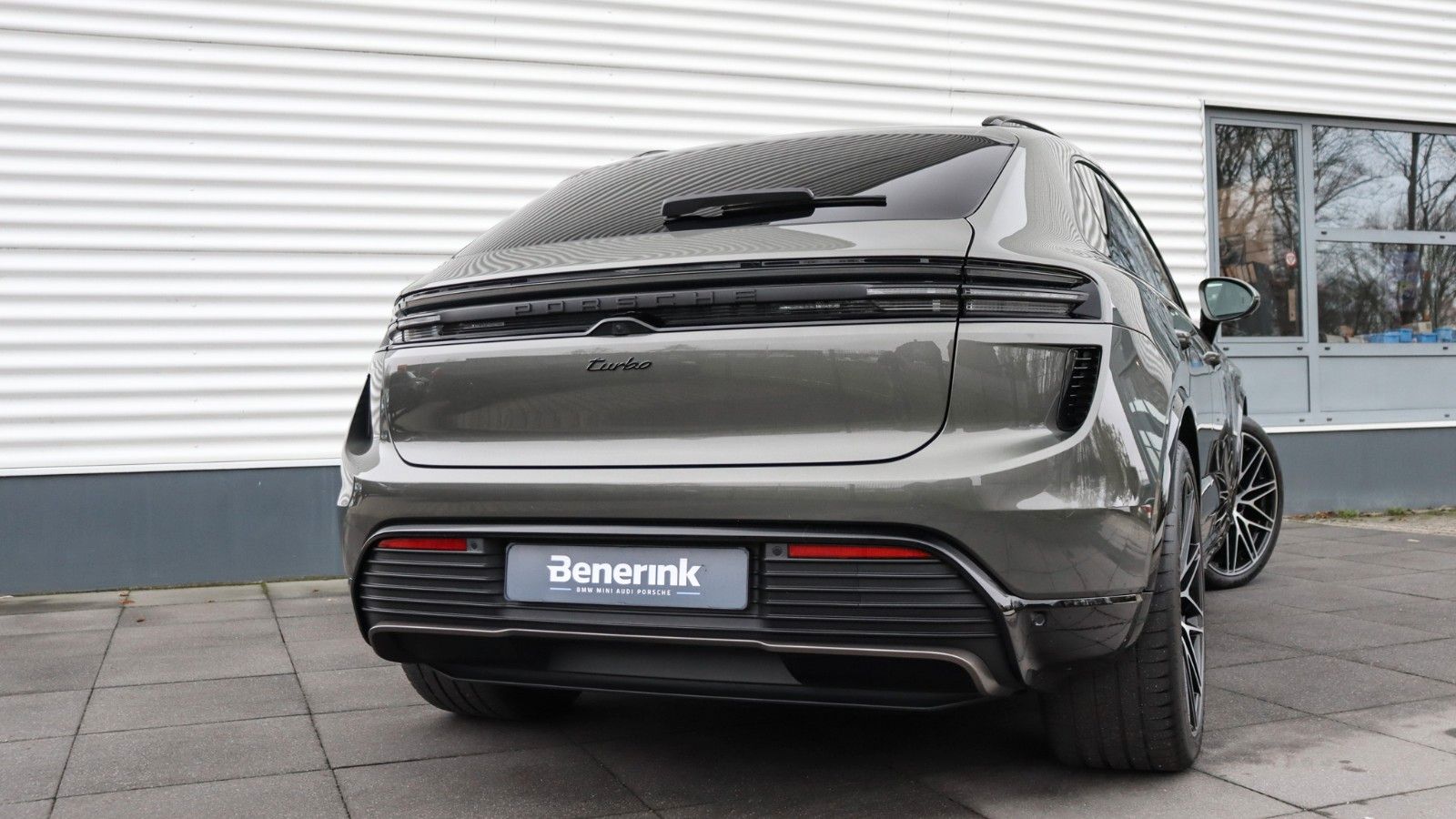 Porsche Macan Electric Turbo, Innodr. Pano,HUD,AHK, BOSE