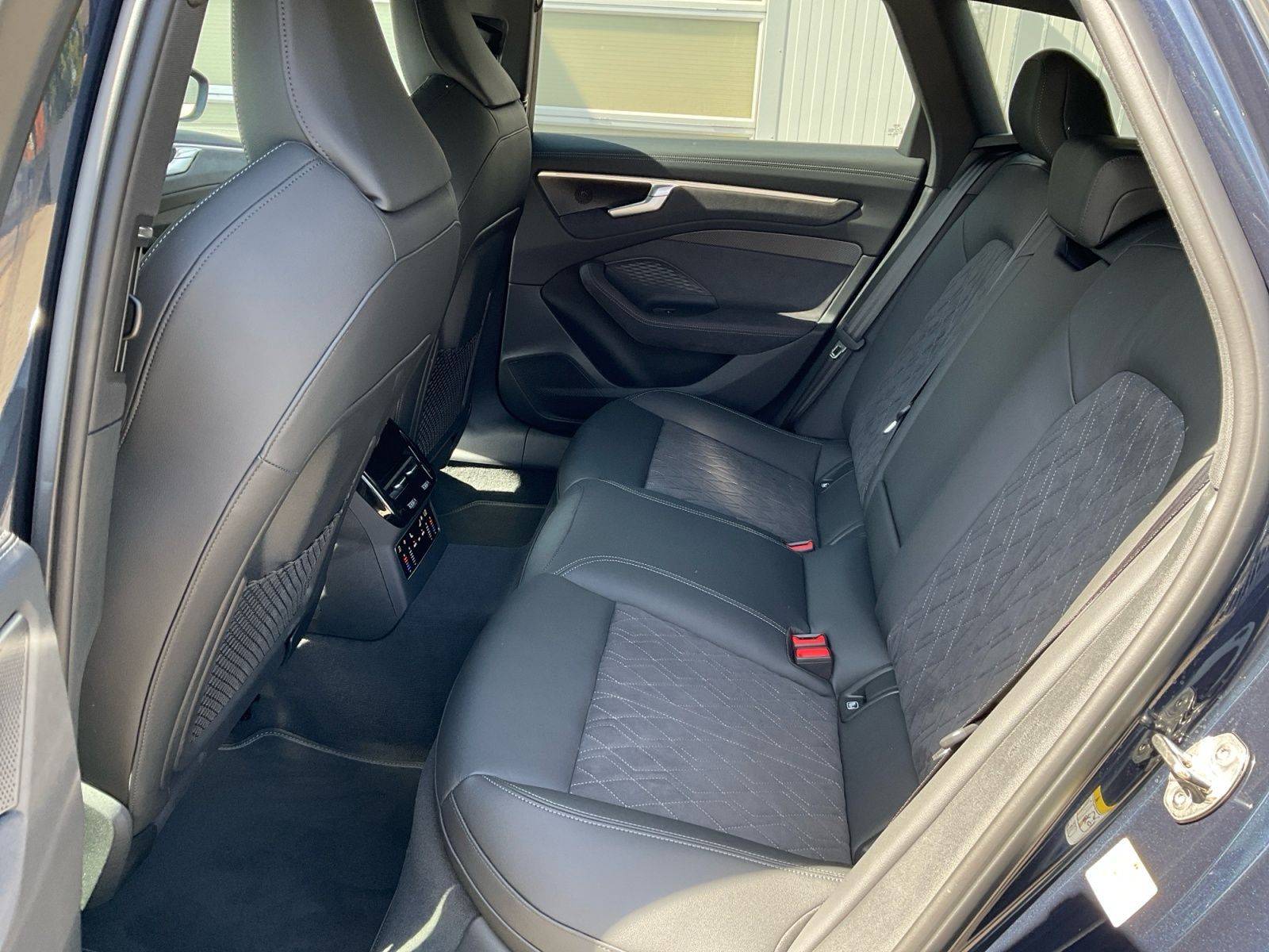 Audi A6 Avant TDI 150KW quattro 2x S-line Matrix 360°