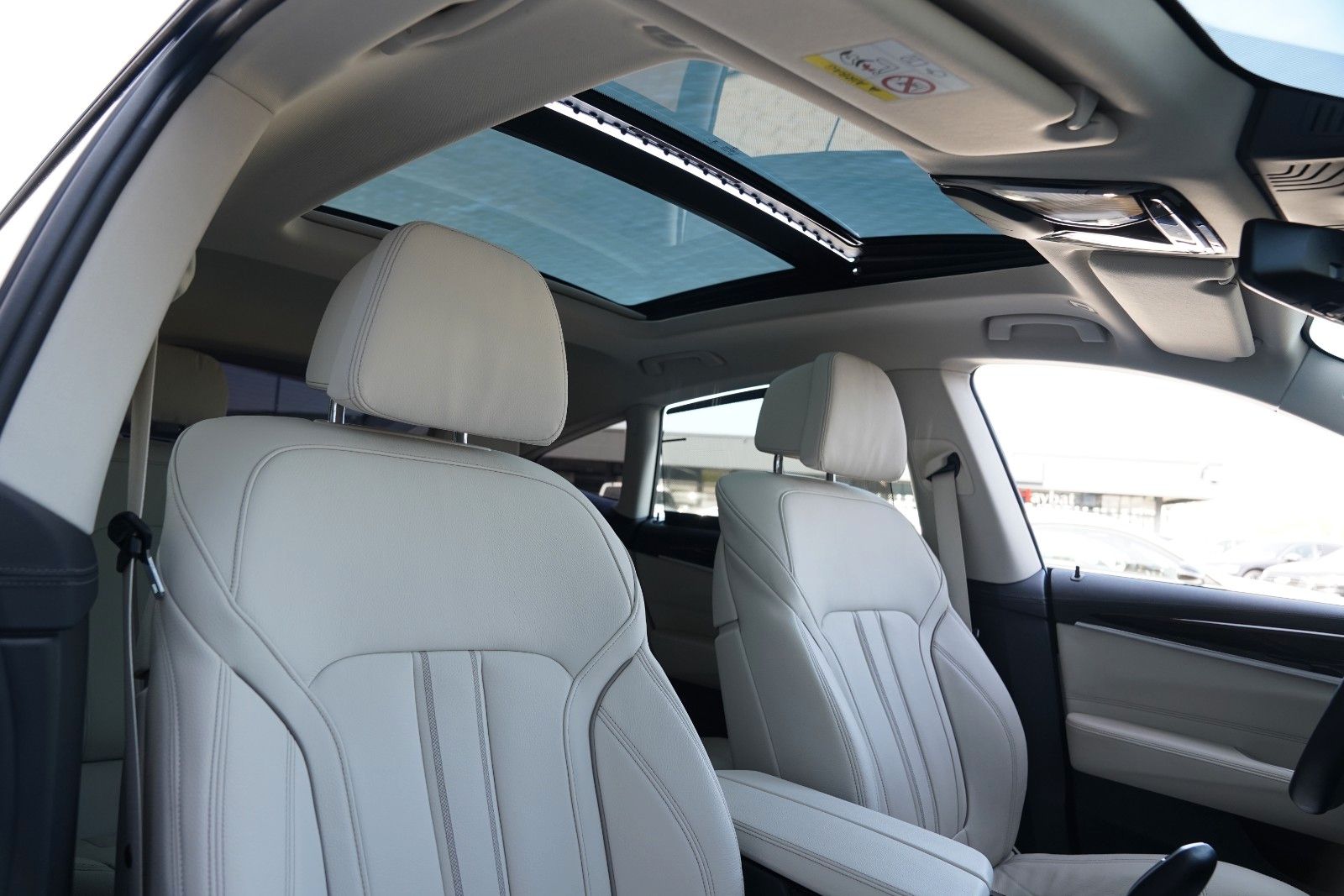 BMW 640 GT xD Luxury Luft-Laser-Pano-ACC-360-TV-StaH