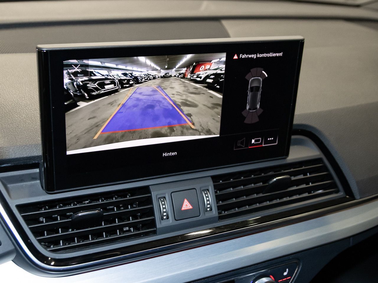 Audi Q5 55 TFSI e quattro S line Kamera AHK B&O 21''