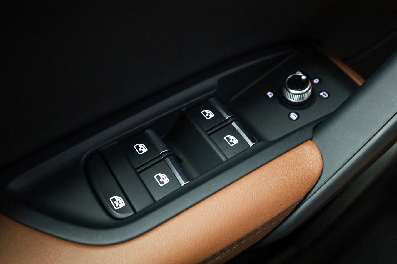 Audi Q5 S line 50 TFSI e qu. Pano, Assist, Matrix