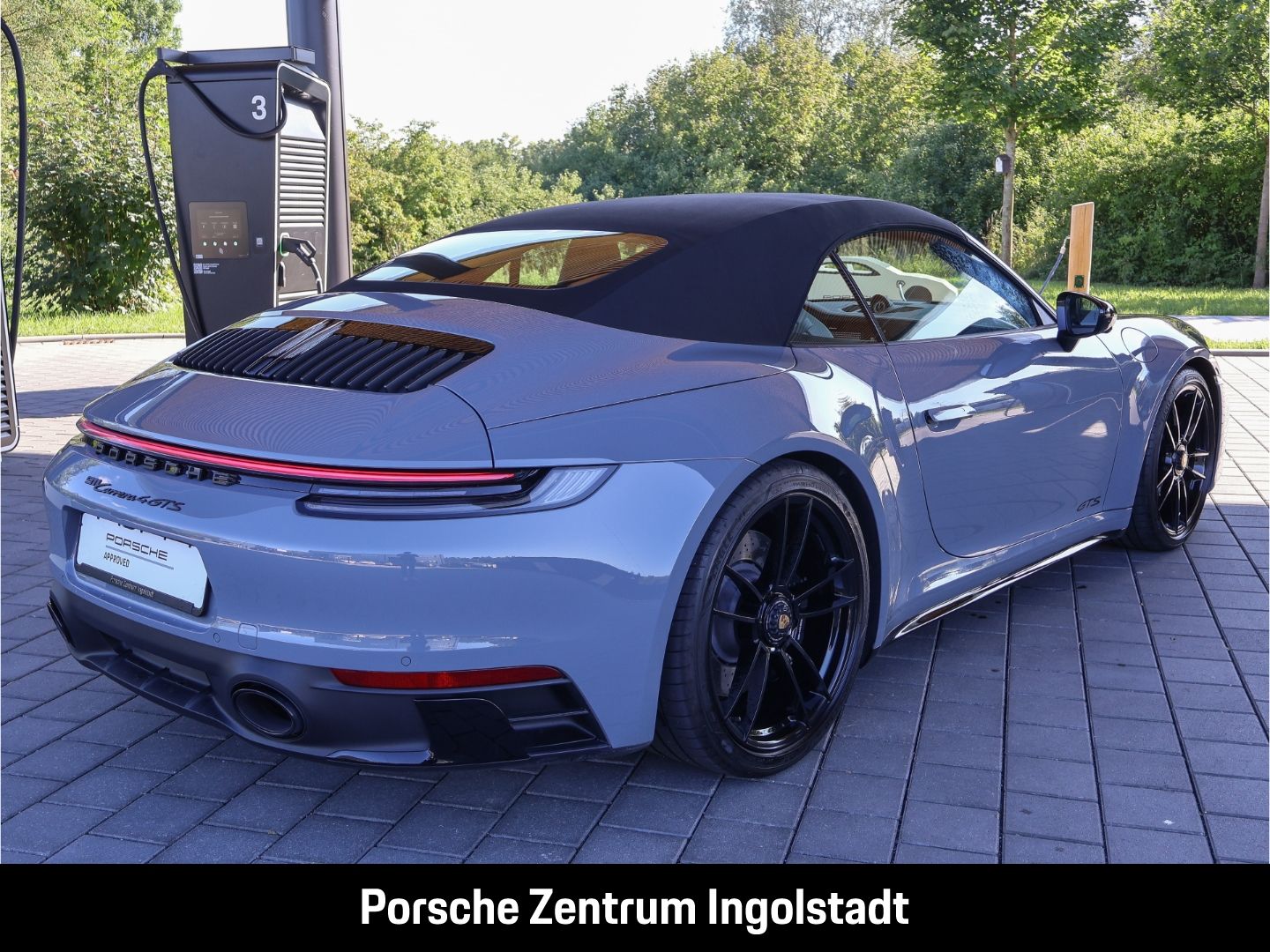 Porsche 992 911 Carrera 4 GTS Cabriolet BOSE Matrix-LED