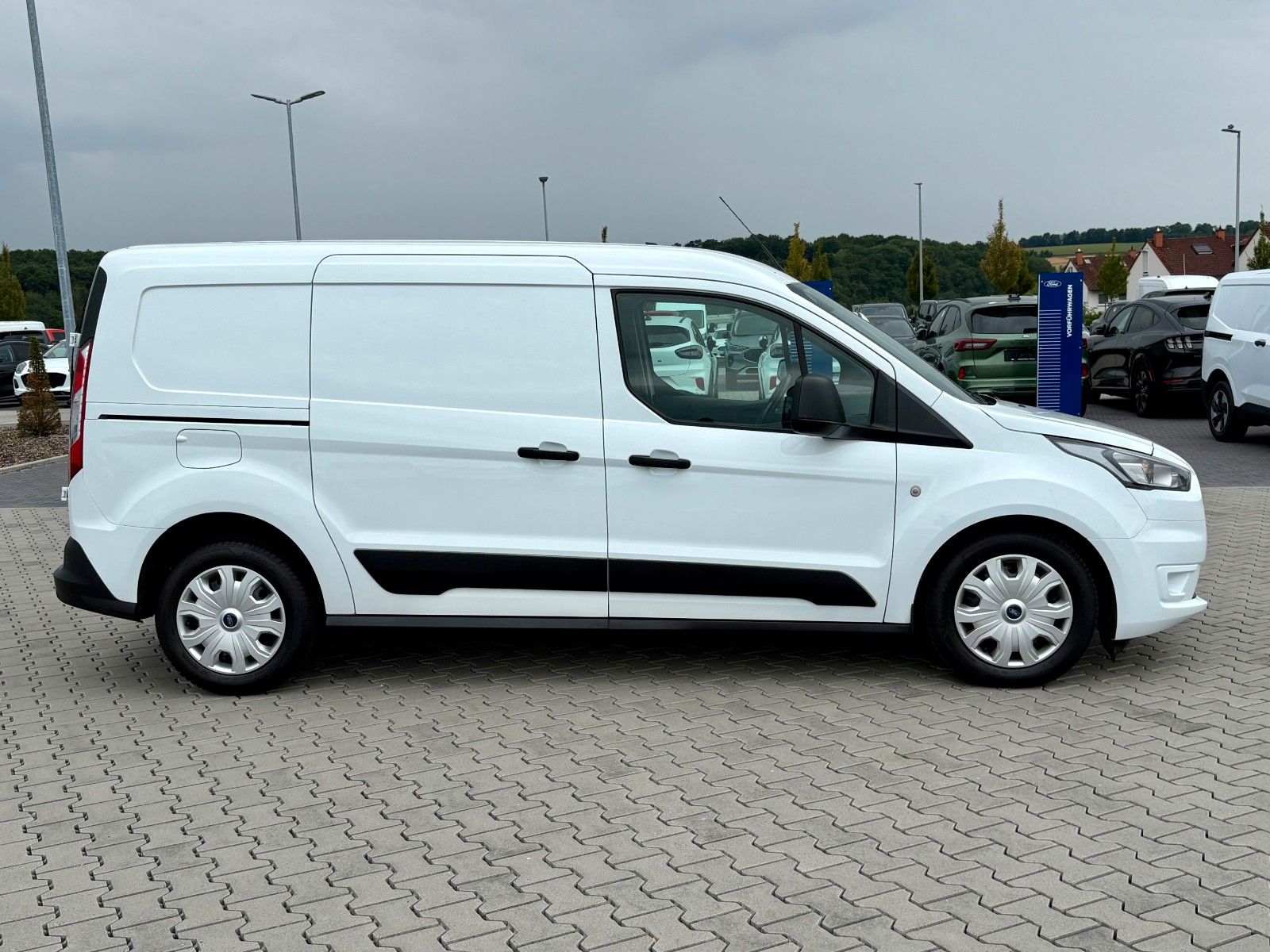Ford Transit Connect Kasten Trend L2 1.5 EcoBlue - Samsaru's Car Outlet