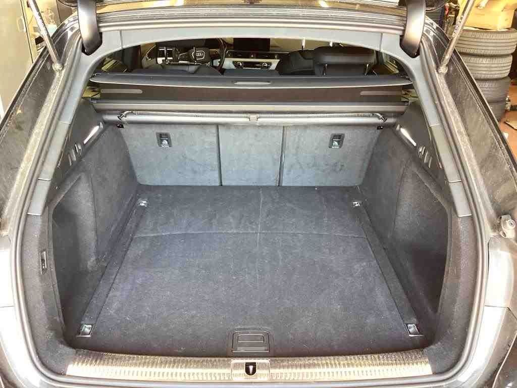 Audi A4 ADVANCED 40TDI quattro - Samsaru's Car Outlet