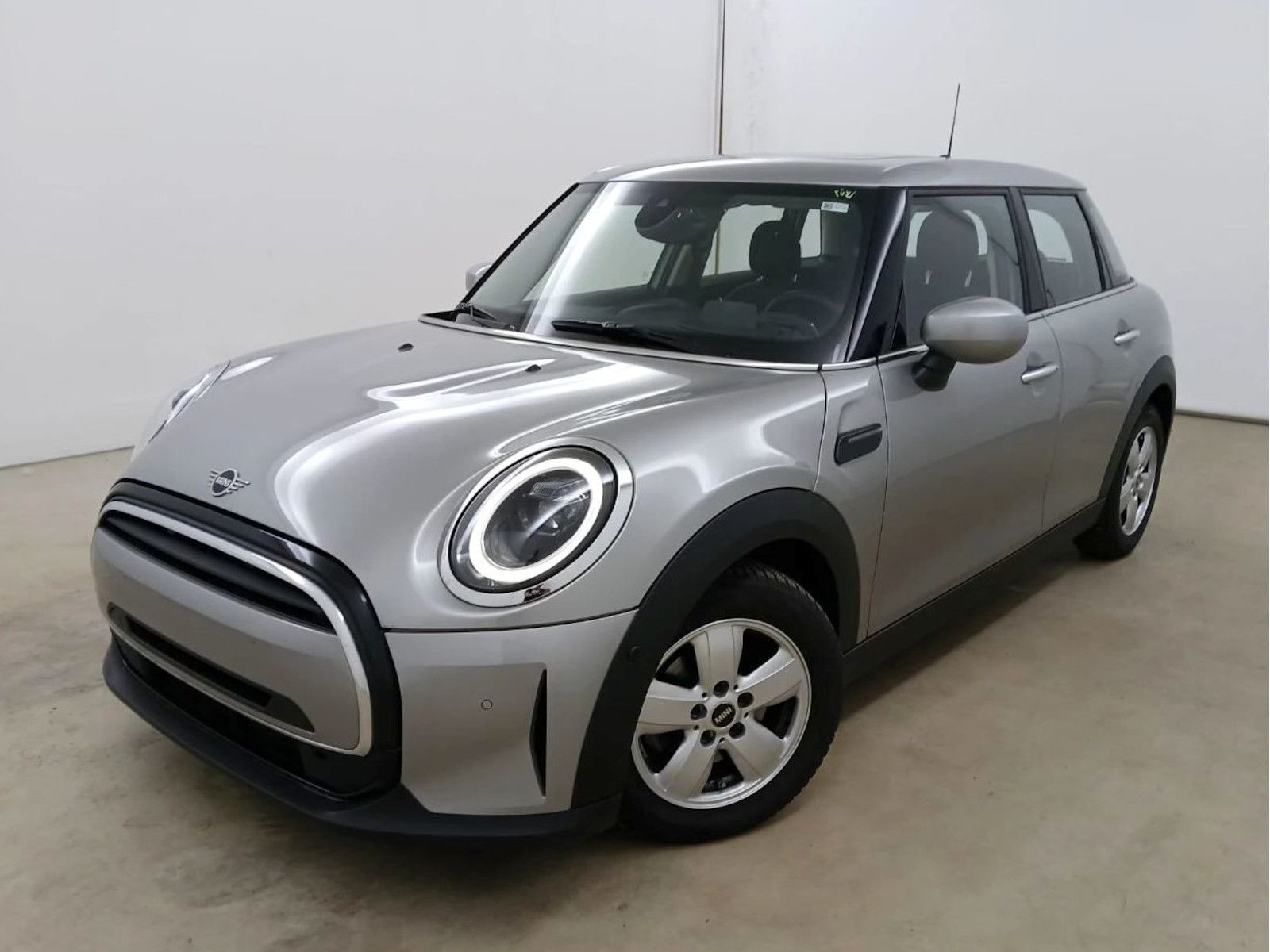 MINI Cooper - Samsaru's Car Outlet