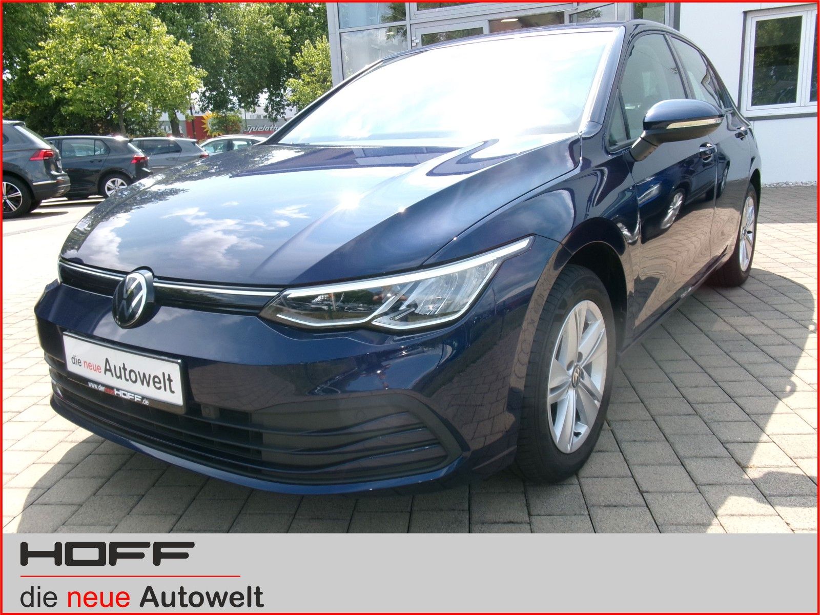 Volkswagen Golf VIII 1.0 TSI Life - Samsaru's Car Outlet