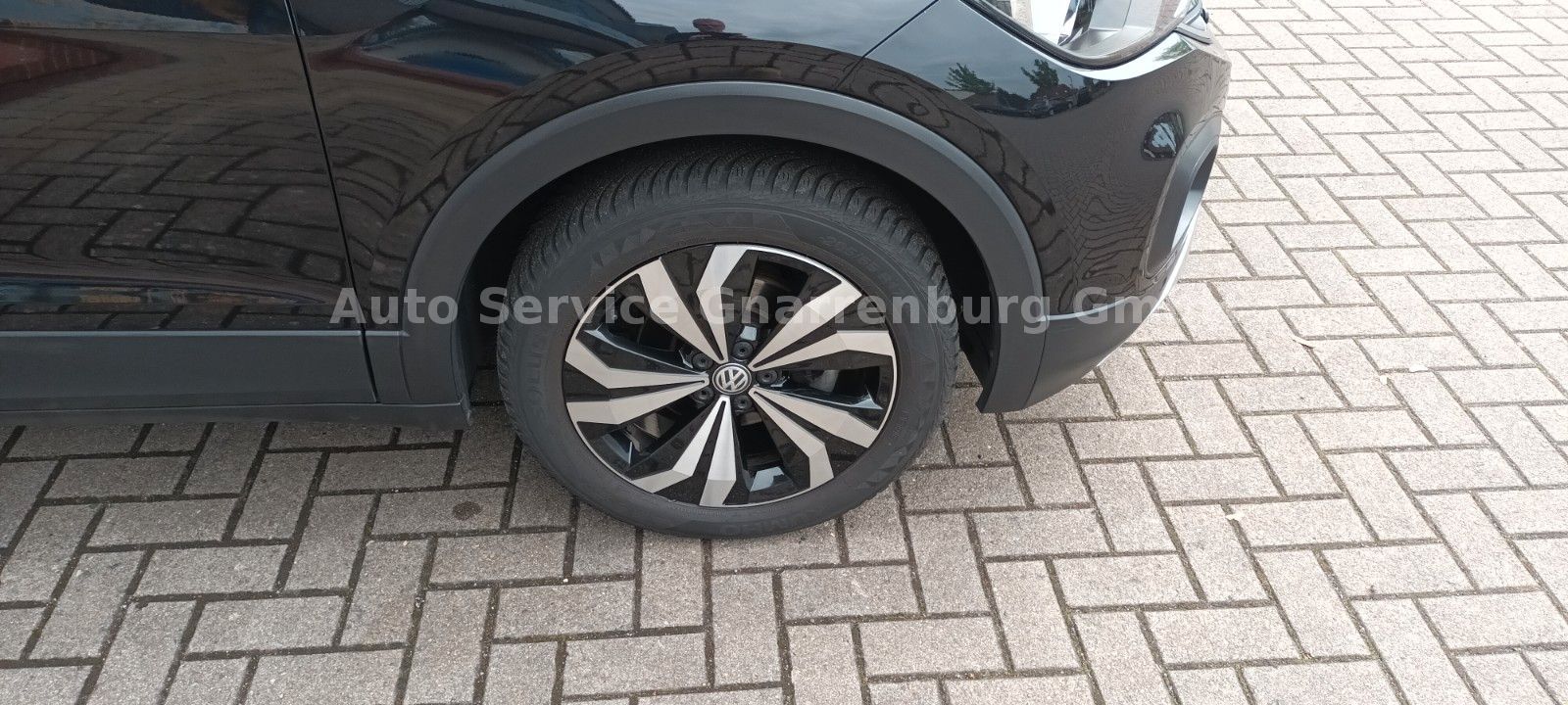 Volkswagen T-Cross - Samsaru's Car Outlet