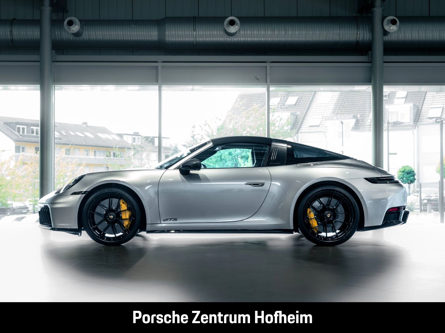 Porsche 992 911 Targa 4 GTS InnoDrive Abstandstempomat