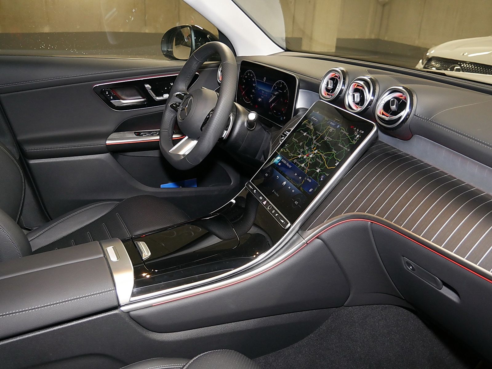 Mercedes-Benz GLC 200 d 4M AMG - Samsaru's Car Outlet
