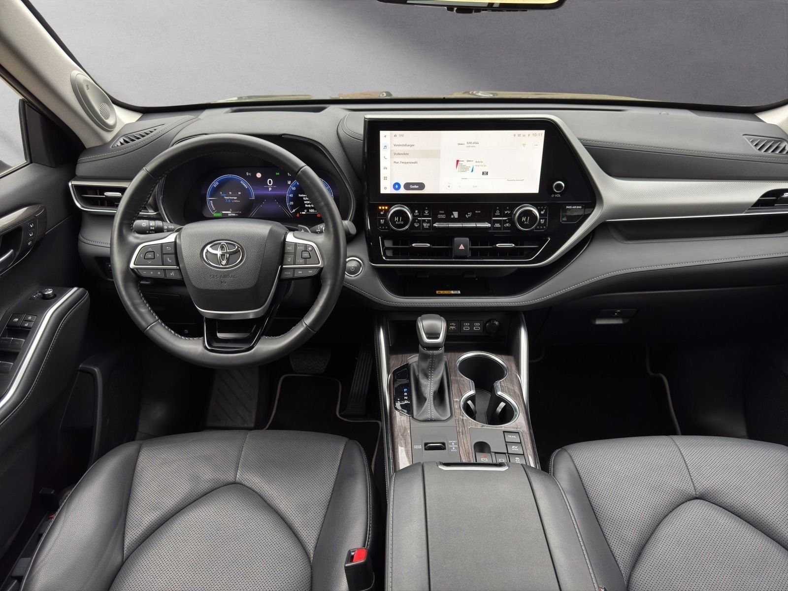 Toyota Highlander Hybrid Luxury 7 SITZER+LEDER+HuD+JBL