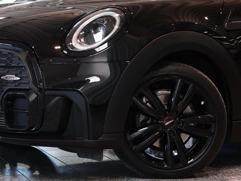 MINI Cooper JCW - Samsaru's Car Outlet