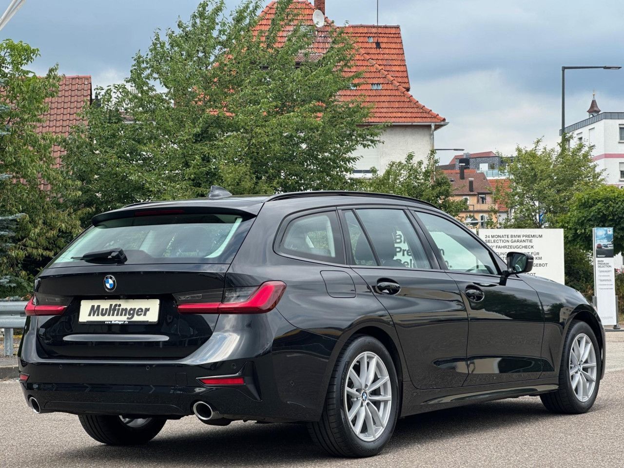 BMW 320d T. Sport - Samsaru's Car Outlet